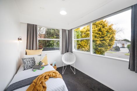 Photo of property in 36 Winston Avenue, Hokowhitu, Palmerston North, 4410