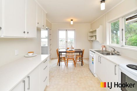 Photo of property in 2c Trosk Place, Waiuku, 2123