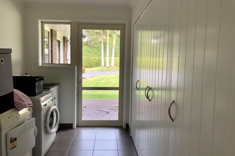 Photo of property in 16 Kotare Heights, Kerikeri, 0230