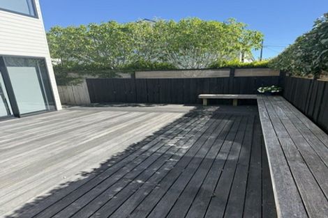 Photo of property in 124a Calliope Road, Stanley Point, Auckland, 0624