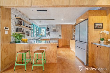Photo of property in 20 London Road, Korokoro, Lower Hutt, 5012