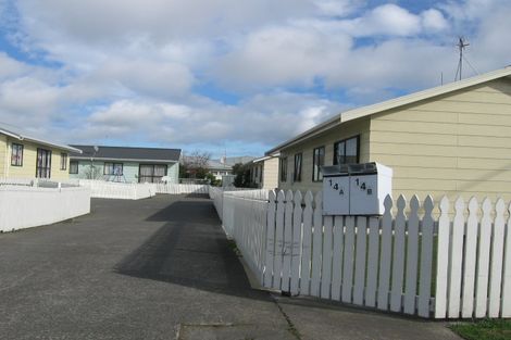 Photo of property in 12-14 Milson Line, Roslyn, Palmerston North, 4414
