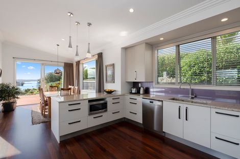 Photo of property in 32 Fuller Terrace, Kerikeri, 0230
