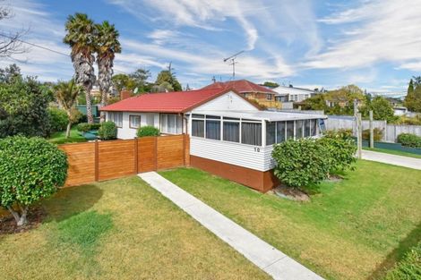 Photo of property in 10 Buller Crescent, Manurewa, Auckland, 2102