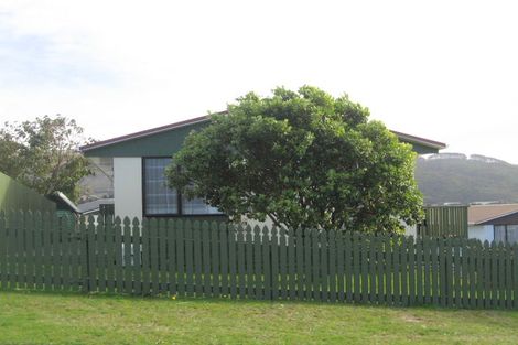 Photo of property in 22e Awatea Street, Ranui, Porirua, 5024