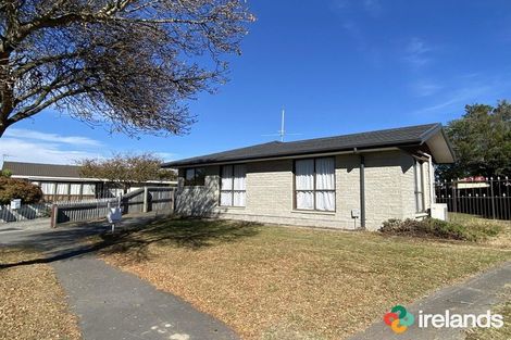Photo of property in 14 Mchaffies Place, Wainoni, Christchurch, 8061
