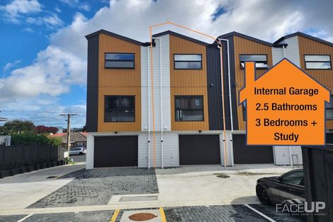 Photo of property in 3/10 Newington Road, Henderson, Auckland, 0612