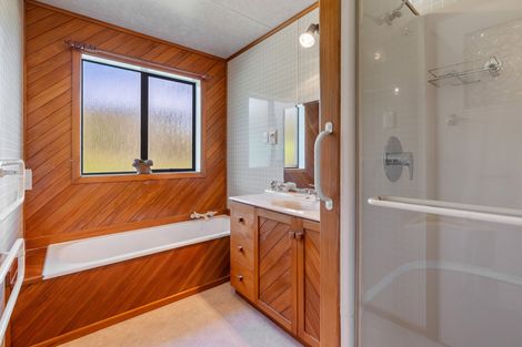 Photo of property in 8 Allen Road, Green Island, Dunedin, 9018