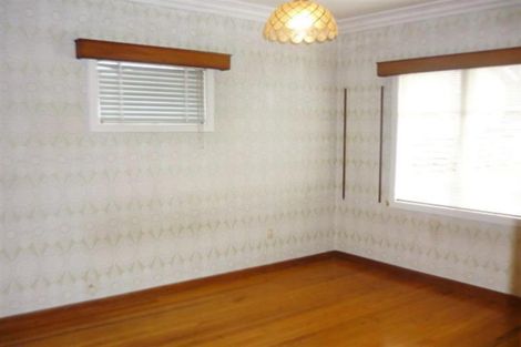 Photo of property in 14 Huia Road, Papatoetoe, Auckland, 2025