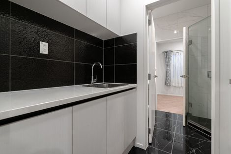 Photo of property in 27 Laquinta Place, Flat Bush, Auckland, 2019