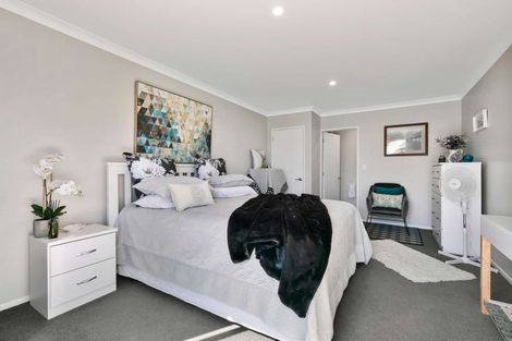 Photo of property in 24 Kupe Drive, Whitianga, 3510