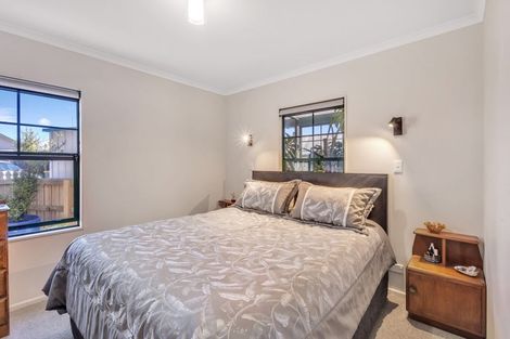 Photo of property in 3/70 Whiteley Street, Moturoa, New Plymouth, 4310