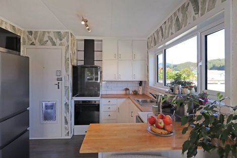 Photo of property in 26a Wetherby Grove, Wainuiomata, Lower Hutt, 5014