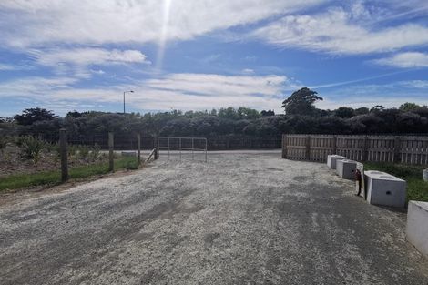 Photo of property in 1744 Dairy Flat Highway, Silverdale, 0992