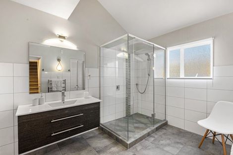 Photo of property in 3/6 Brown Street, Manly, Whangaparaoa, 0930