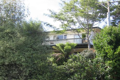 Photo of property in 8 Catrina Avenue, Birkenhead, Auckland, 0626