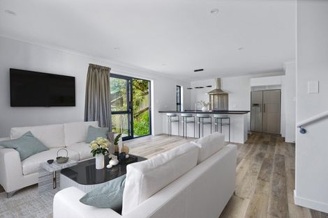 Photo of property in 5 Massey Street, Tawa, Wellington, 5028