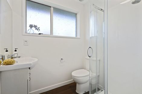 Photo of property in 21 Heaphy Place, Casebrook, Christchurch, 8051