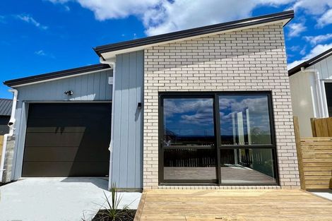 Photo of property in 24 Neretva Avenue, Massey, 0614