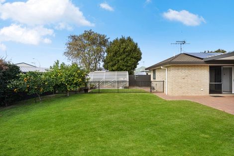 Photo of property in 21 Mangakoea Place, St Andrews, Hamilton, 3200