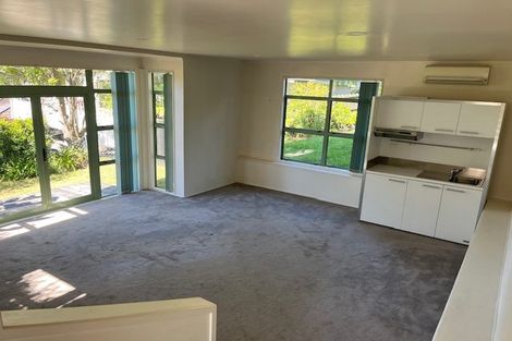 Photo of property in 15 Hague Place, Birkenhead, Auckland, 0626