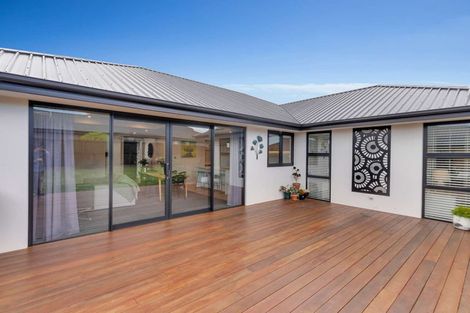 Photo of property in 10 Lesser Close, Rolleston, 7615