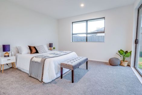 Photo of property in 32 Stationmasters Way, Prebbleton, 7604