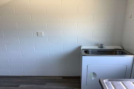 Photo of property in 2/86 Picton Avenue, Riccarton, Christchurch, 8011