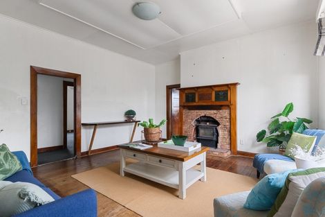 Photo of property in 200 Cobden Street, Gisborne, 4010