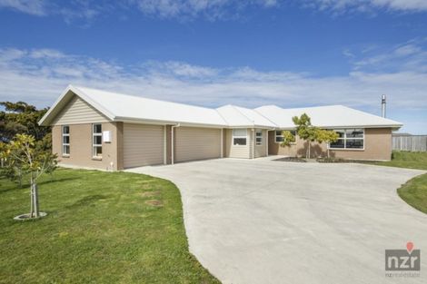 Photo of property in 98 Mount Taylor Drive, Feilding, 4775
