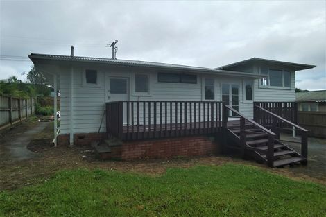 Photo of property in 1 Kereru Street, Henderson, Auckland, 0612