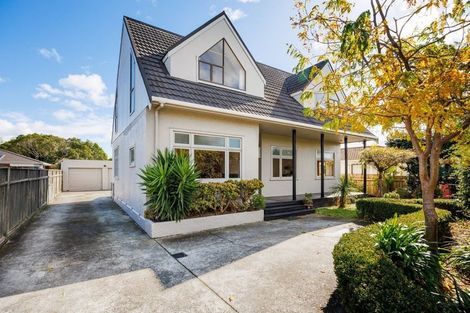 Photo of property in 163 College Street, Awapuni, Palmerston North, 4412