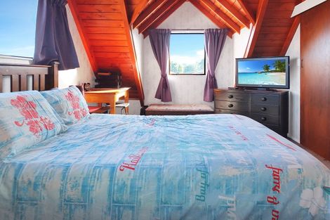 Photo of property in 38 Hennessy Street East, Foxton Beach, Foxton, 4815