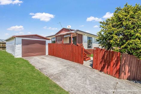 Photo of property in 2/21 Silver Creek Road, Weymouth, Auckland, 2103
