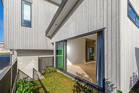 Photo of property in 7 Matau Way, Hauraki, Auckland, 0622