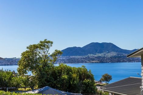 Photo of property in 74 Wakeman Road, Acacia Bay, Taupo, 3330