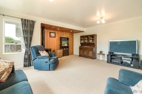 Photo of property in 17 Omega Place, Casebrook, Christchurch, 8051