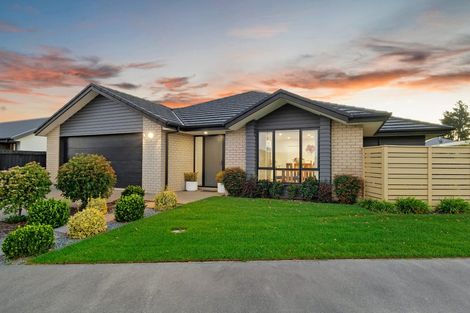 Photo of property in 76 Georgina Street, Marshland, Christchurch, 8083