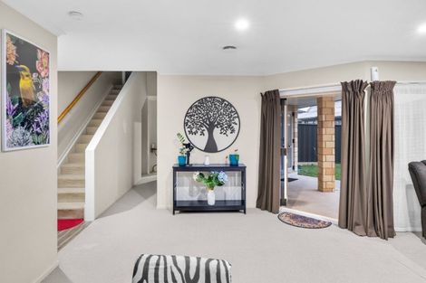 Photo of property in 11/64 Kawaha Point Road, Kawaha Point, Rotorua, 3010