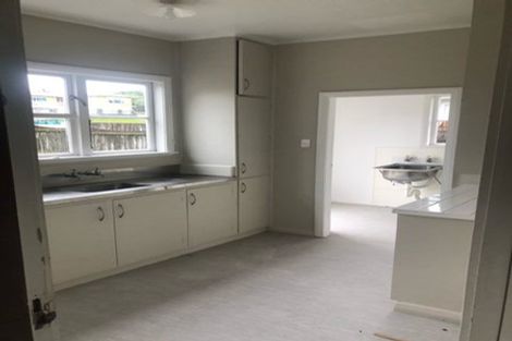 Photo of property in 192 Rathgar Road, Henderson, Auckland, 0610