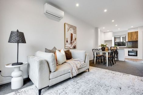 Photo of property in 74 Glidepath Road, Hobsonville, Auckland, 0616