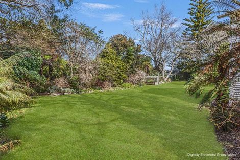Photo of property in 9 Pukearuhe Road, Mimi, Urenui, 4377