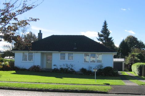 Photo of property in 8 Charles Street, Tokoroa, 3420