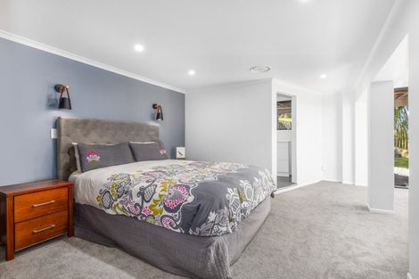 Photo of property in 5 Roys Road, Plimmerton, Porirua, 5026