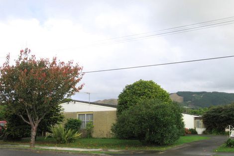 Photo of property in 38b Kohekohe Road, Waikanae, 5036