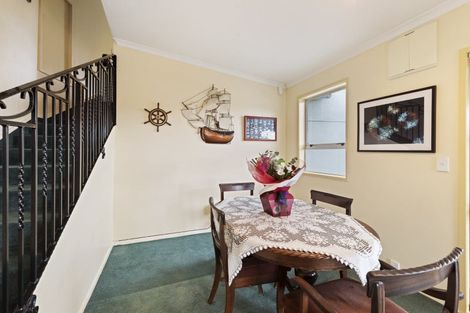Photo of property in 43 Shortt Street, Foxton Beach, Foxton, 4815