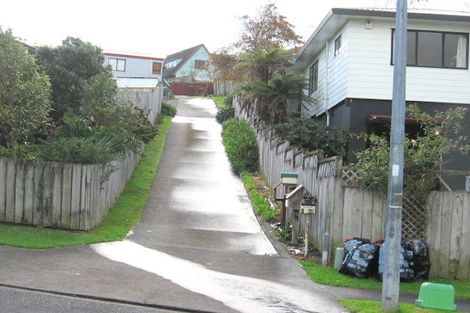 Photo of property in 44 Sandgate Avenue, Botany Downs, Auckland, 2010