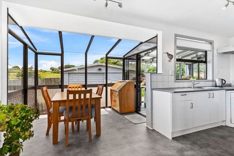 Photo of property in 83 Glen Marine Parade, Glendene, Auckland, 0602