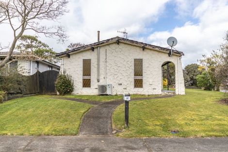 Photo of property in 16 Kimberley Grove, Westbrook, Palmerston North, 4412