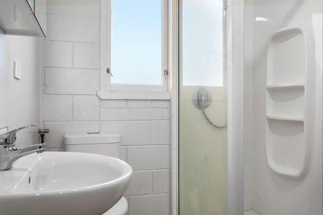 Photo of property in 4/72 Landing Road, Whakatane, 3120